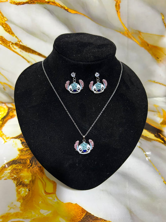 Cadens y aretes de Stich